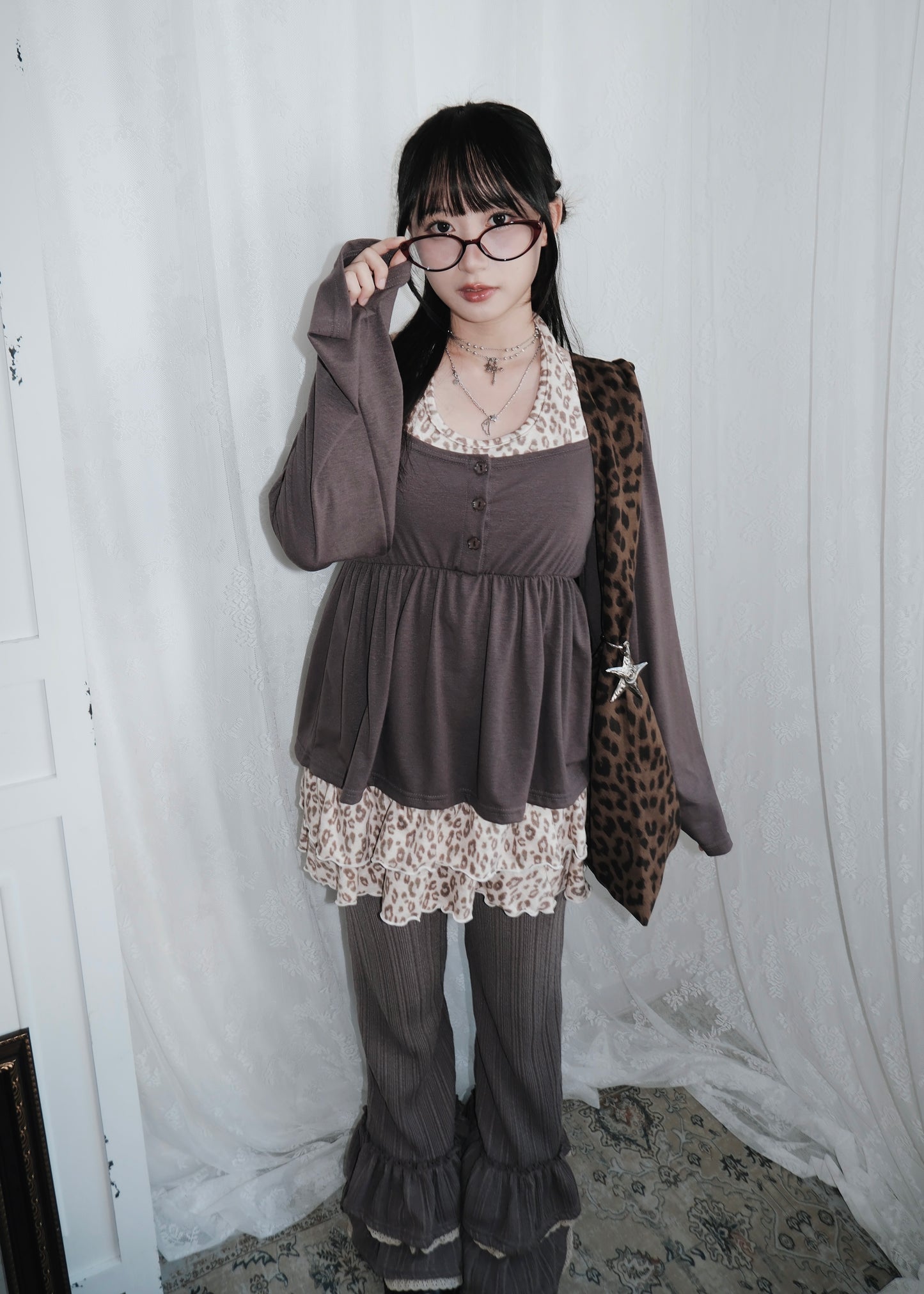 𝐌𝐢𝐤𝐚 𝐅𝐥𝐨𝐰𝐞𝐫 𝐏𝐮𝐟𝐟 𝐒𝐥𝐞𝐞𝐯𝐞 𝐓𝐨𝐩 - 𝐌𝐨𝐜𝐡𝐚