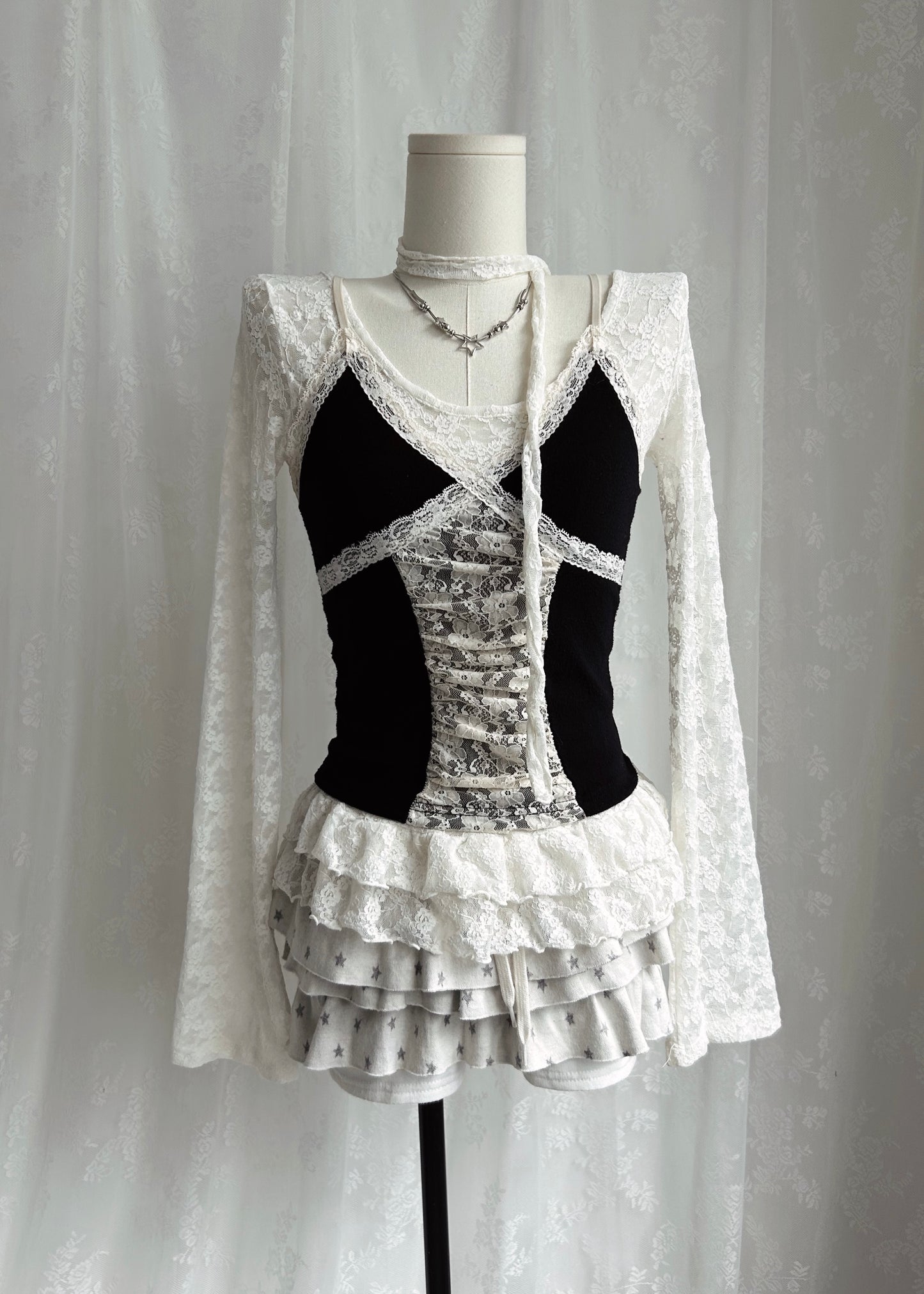 𝐎𝐭𝐭𝐚𝐯𝐢𝐚 𝐕𝐢𝐧𝐭𝐚𝐠𝐞 𝐋𝐚𝐜𝐞 𝐓𝐚𝐧𝐤 𝐓𝐨𝐩