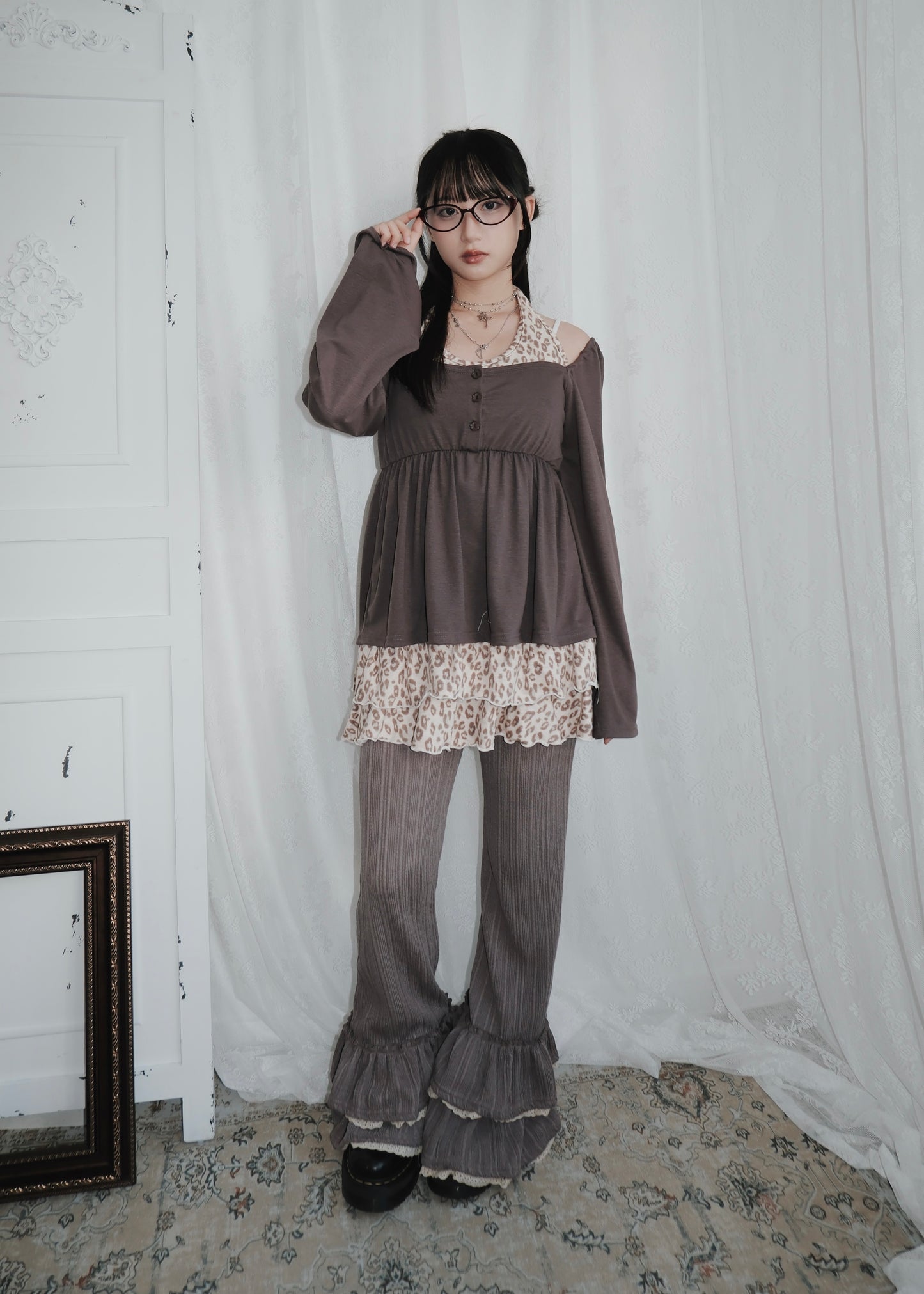 𝐑𝐢𝐬𝐚 𝐋𝐚𝐜𝐞 𝐑𝐮𝐟𝐟𝐥𝐞 𝐏𝐚𝐧𝐭𝐬 - 𝐋𝐚𝐯𝐞𝐧𝐝𝐞𝐫