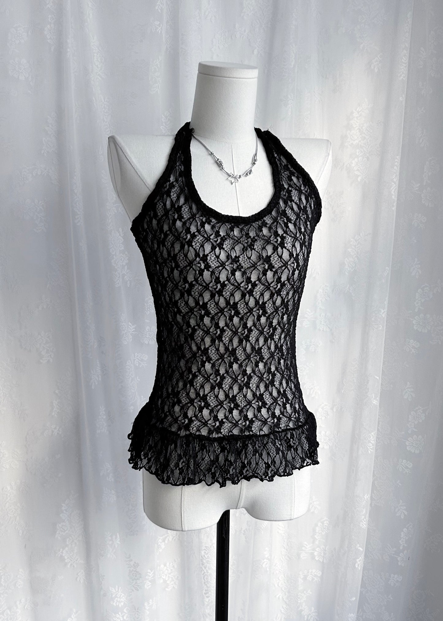 𝐋𝐢𝐬𝐞𝐭𝐭𝐚 𝐋𝐚𝐜𝐞 𝐑𝐮𝐟𝐟𝐥𝐞 𝐇𝐚𝐥𝐭𝐞𝐫 𝐓𝐨𝐩 - 𝐁𝐥𝐚𝐜𝐤