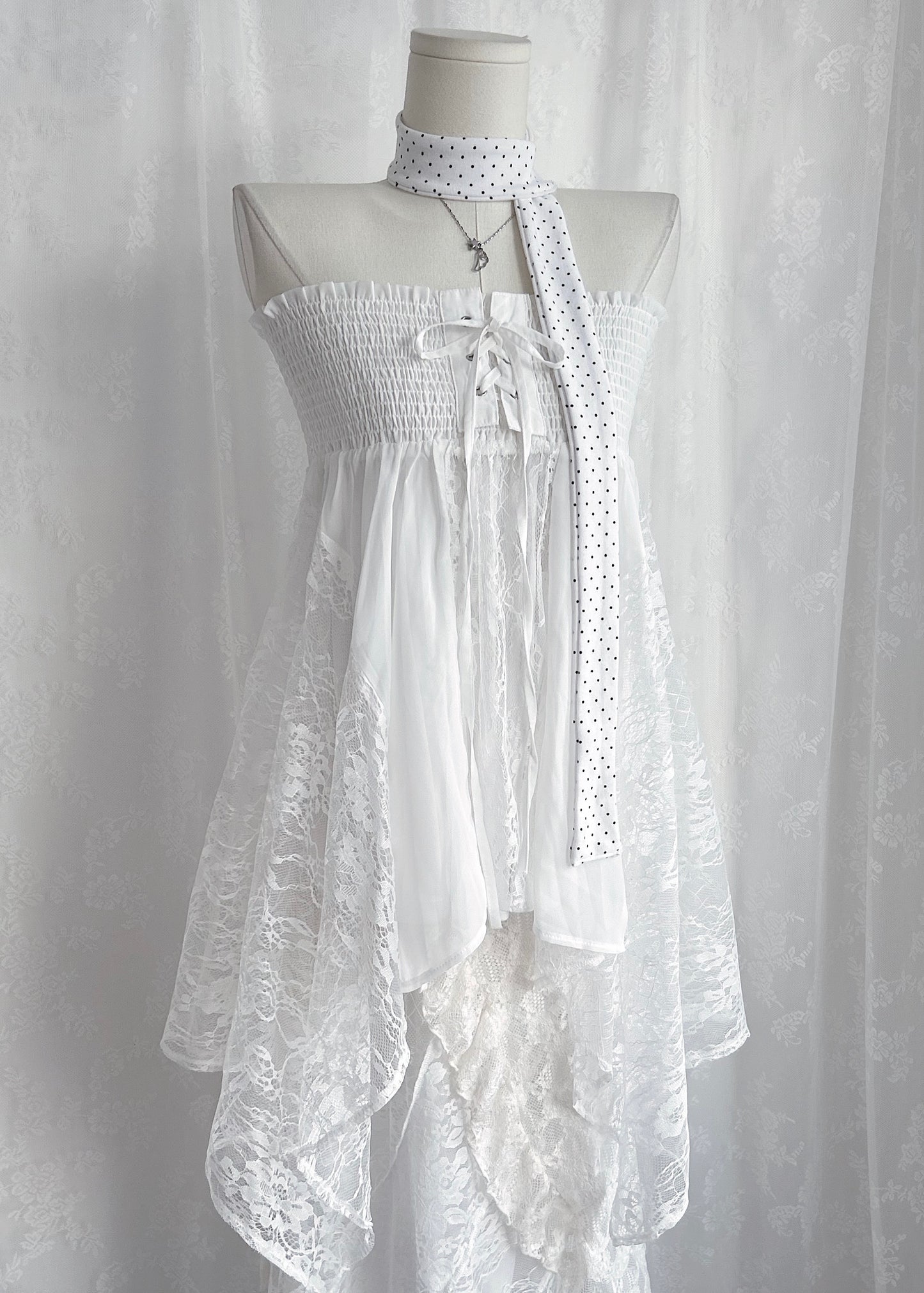 𝐏𝐨𝐥𝐤𝐚 𝐃𝐨𝐭 𝐒𝐜𝐚𝐫𝐟 - 𝐖𝐡𝐢𝐭𝐞