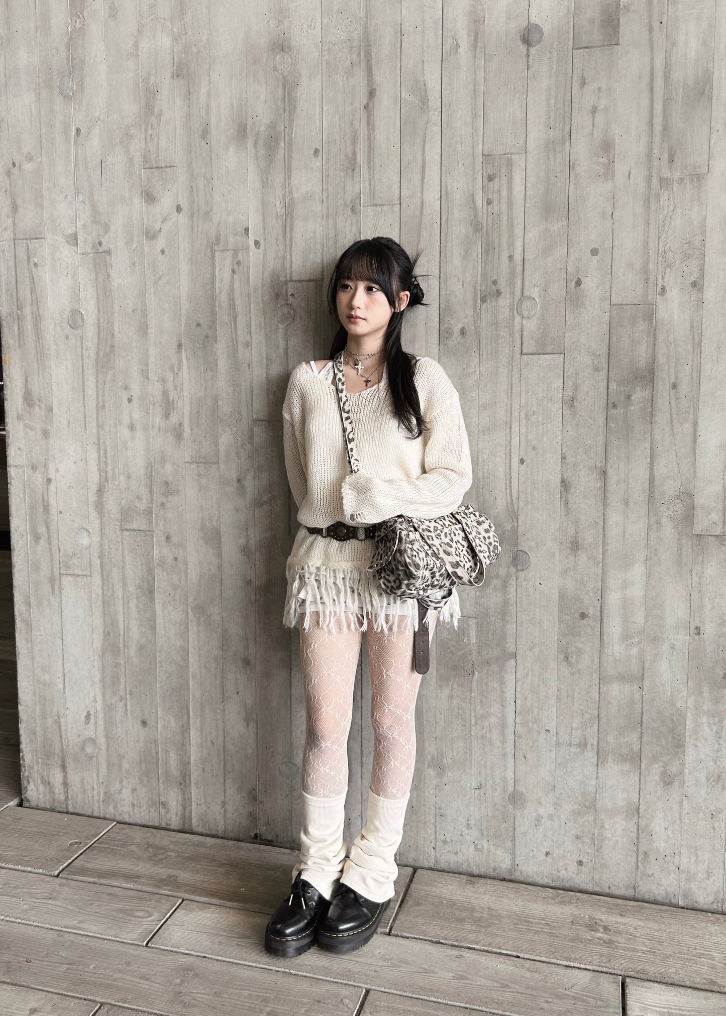 𝐕 𝐍𝐞𝐜𝐤 𝐅𝐫𝐢𝐧𝐠𝐞𝐝 𝐊𝐧𝐢𝐭 𝐒𝐰𝐞𝐚𝐭𝐞𝐫 - 𝐂𝐫𝐞𝐚𝐦