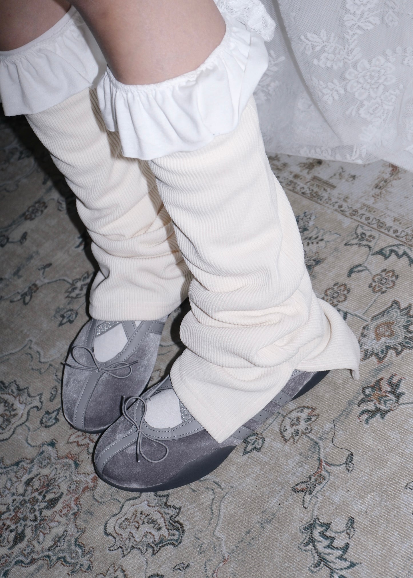 𝐊𝐢𝐦𝐢 𝐕𝐞𝐥𝐯𝐞𝐭 𝐋𝐞𝐠 𝐖𝐚𝐫𝐦𝐞𝐫 - 𝐂𝐫𝐞𝐚𝐦