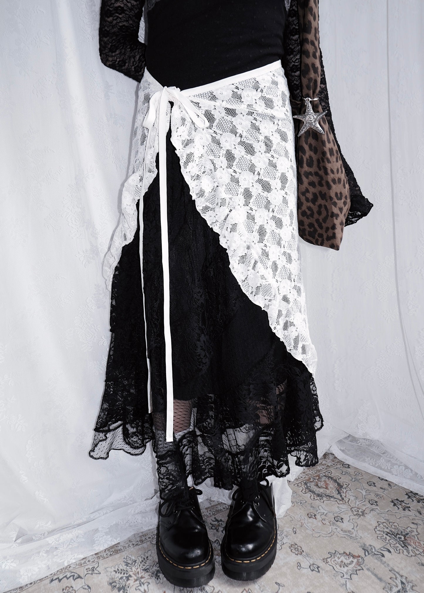 𝐕𝐢𝐧𝐚 𝐋𝐚𝐜𝐞 𝐑𝐮𝐟𝐟𝐥𝐞 𝐋𝐚𝐲𝐞𝐫 𝐒𝐤𝐢𝐫𝐭 - 𝐂𝐫𝐞𝐚𝐦