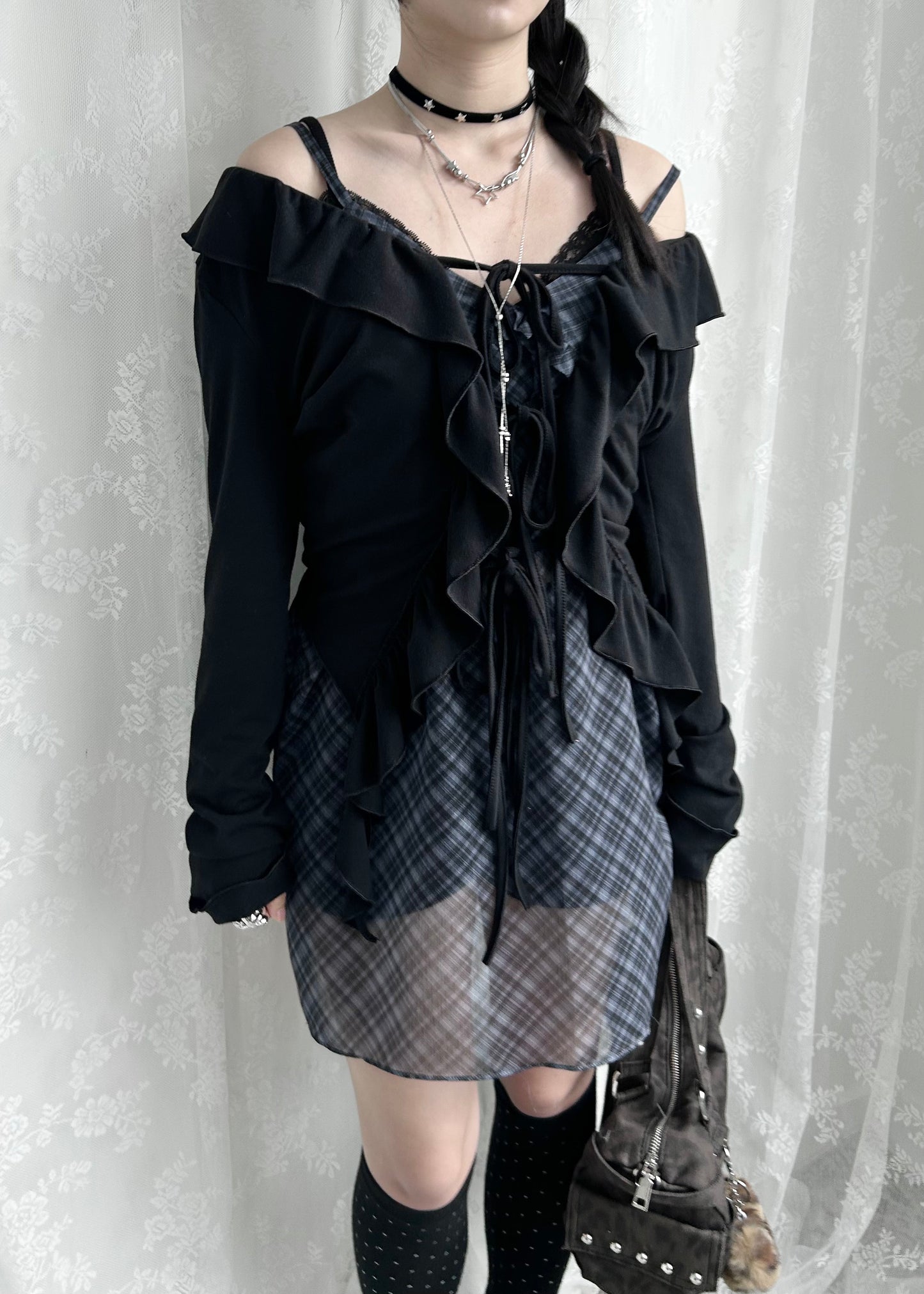 𝐅𝐢𝐨𝐫𝐞𝐭𝐭𝐚 𝐑𝐮𝐟𝐟𝐥𝐞 𝐓𝐰𝐨 𝐖𝐚𝐲 𝐓𝐨𝐩 - 𝐁𝐥𝐚𝐜𝐤