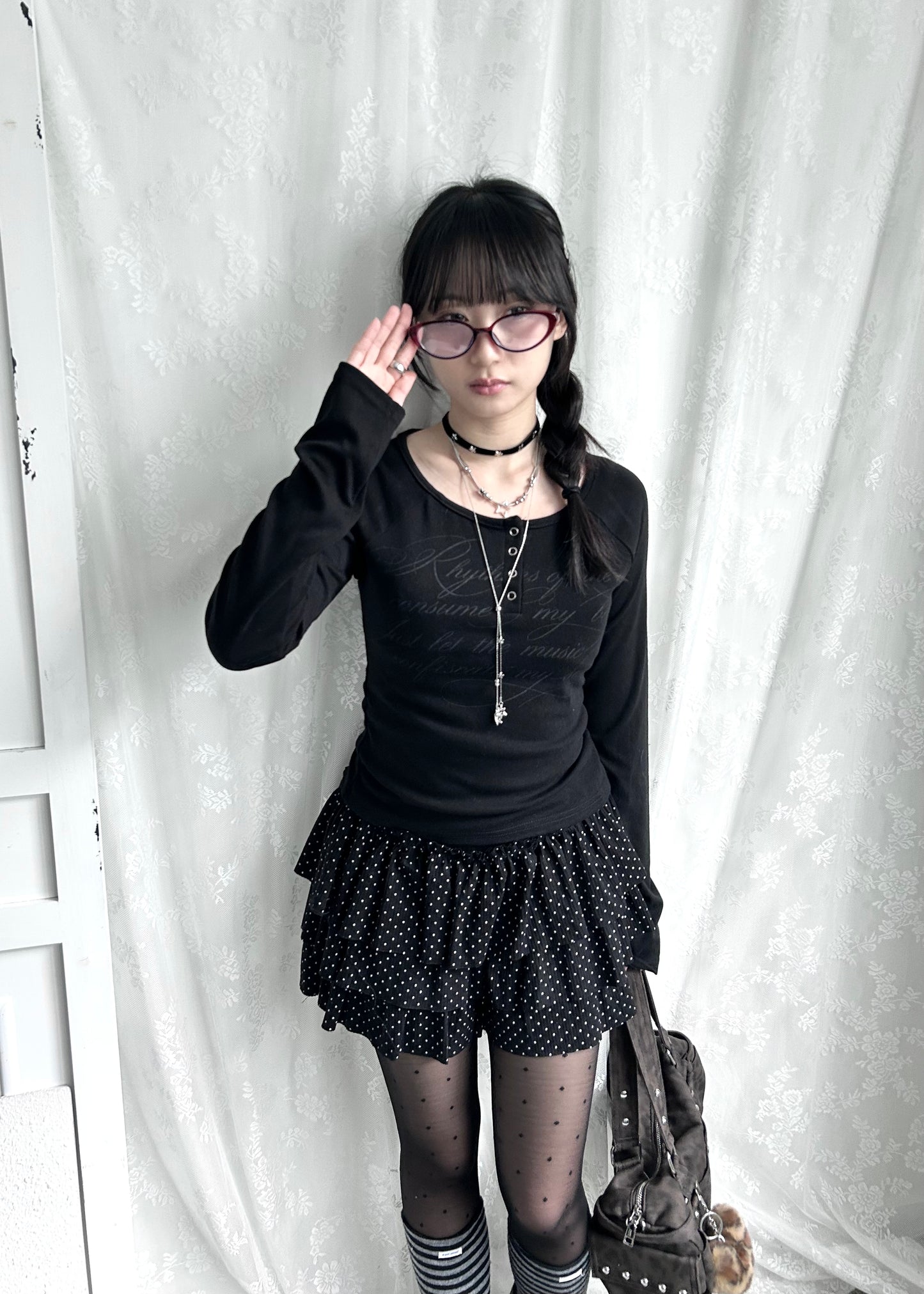 𝐋𝐮𝐝𝐨𝐯𝐢𝐜𝐚 𝐁𝐮𝐭𝐭𝐨𝐧 𝐓𝐞𝐞 - 𝐁𝐥𝐚𝐜𝐤