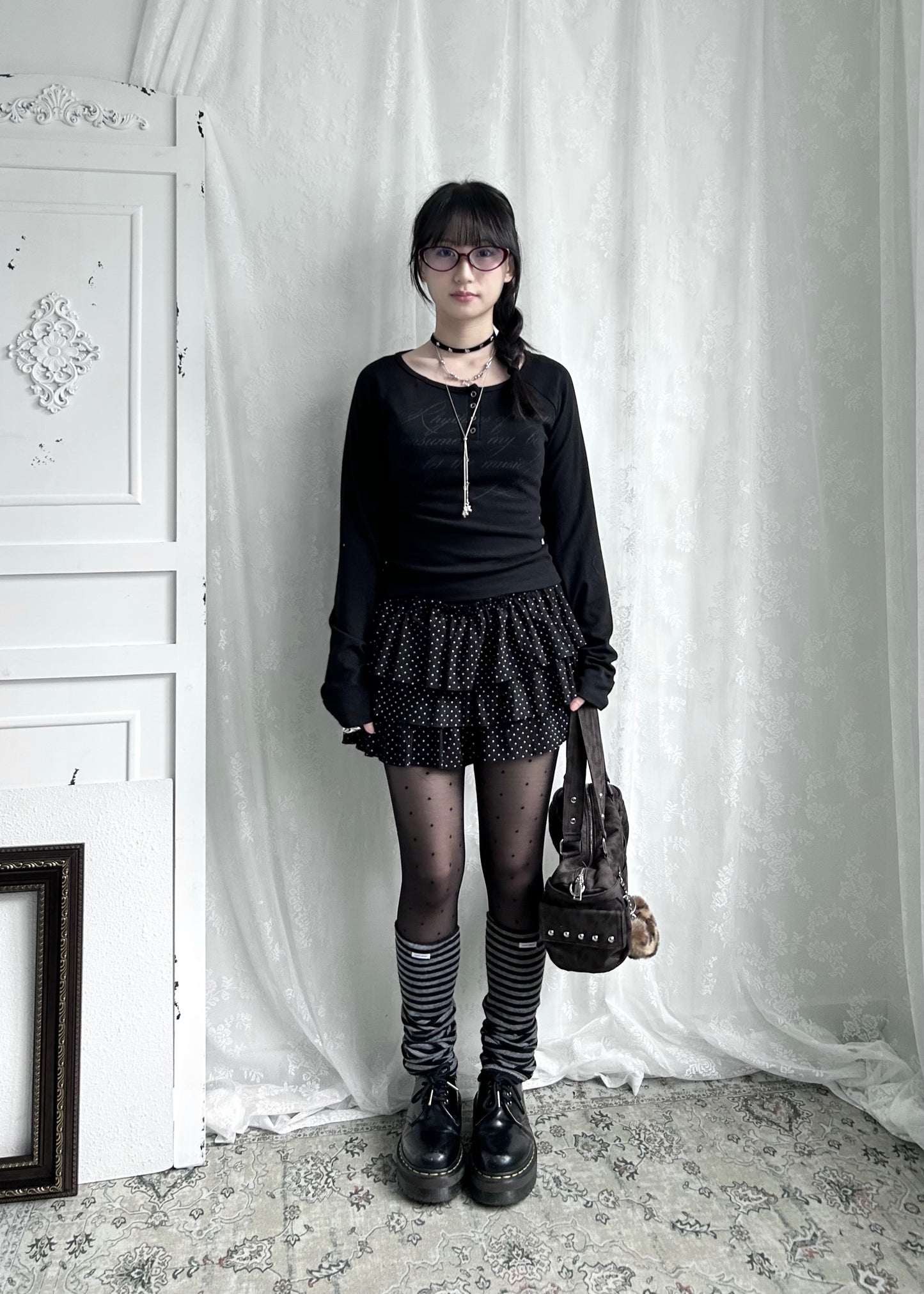 𝐋𝐮𝐝𝐨𝐯𝐢𝐜𝐚 𝐁𝐮𝐭𝐭𝐨𝐧 𝐓𝐞𝐞 - 𝐁𝐥𝐚𝐜𝐤