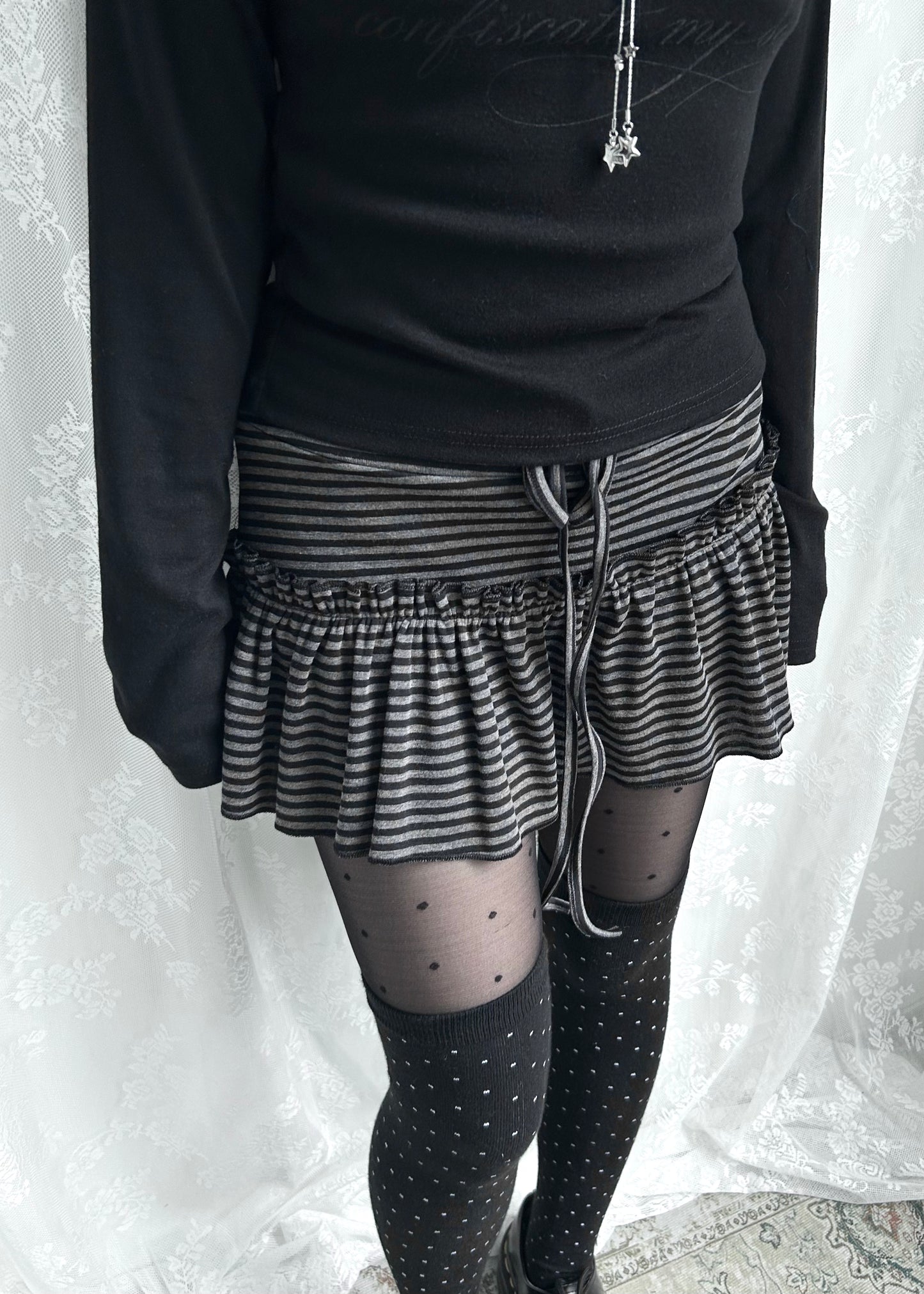 𝐒𝐭𝐫𝐢𝐩𝐞𝐝 𝐑𝐮𝐟𝐟𝐥𝐞 𝐌𝐢𝐧𝐢 𝐒𝐤𝐨𝐫𝐭