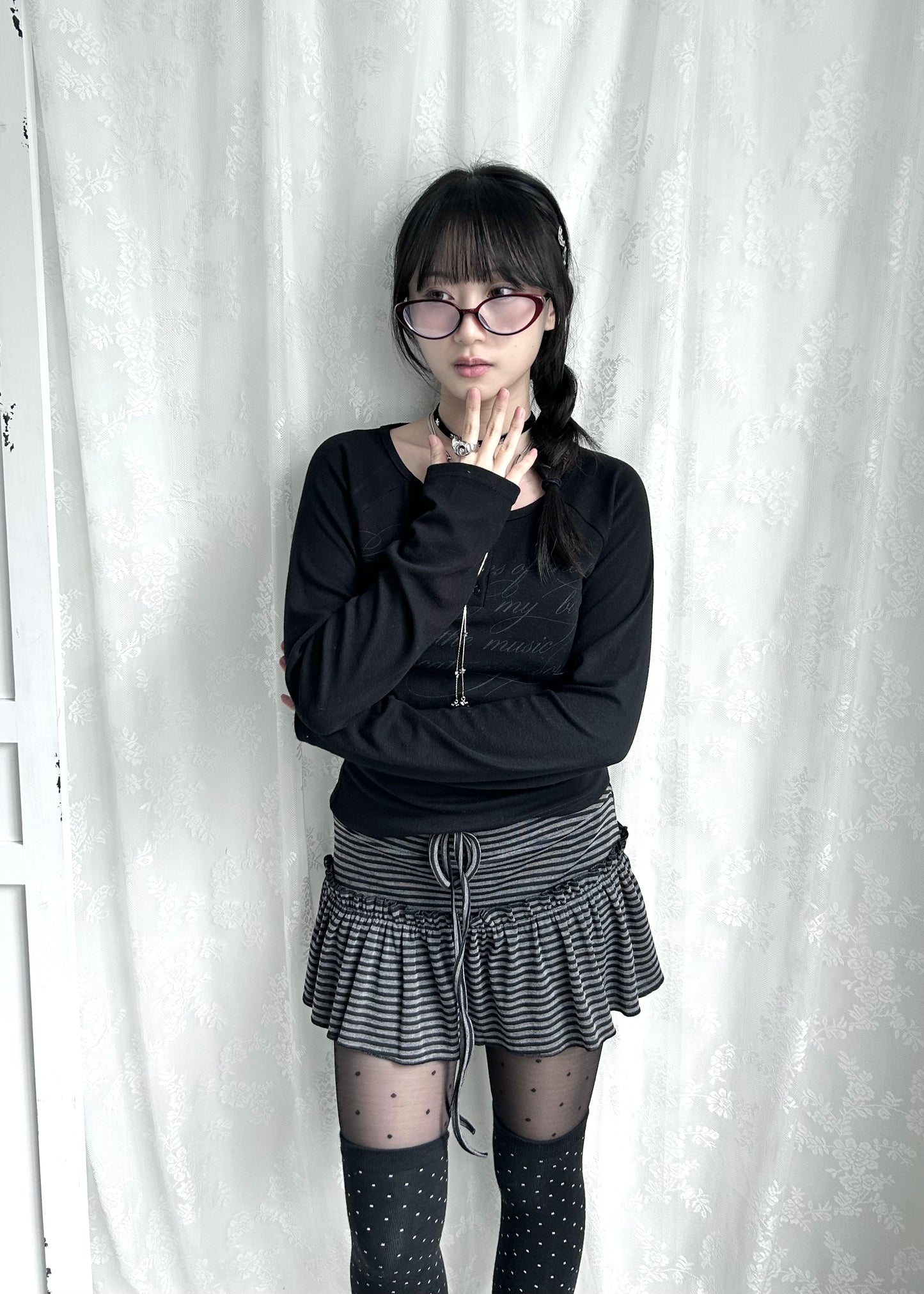 𝐋𝐮𝐝𝐨𝐯𝐢𝐜𝐚 𝐁𝐮𝐭𝐭𝐨𝐧 𝐓𝐞𝐞 - 𝐁𝐥𝐚𝐜𝐤