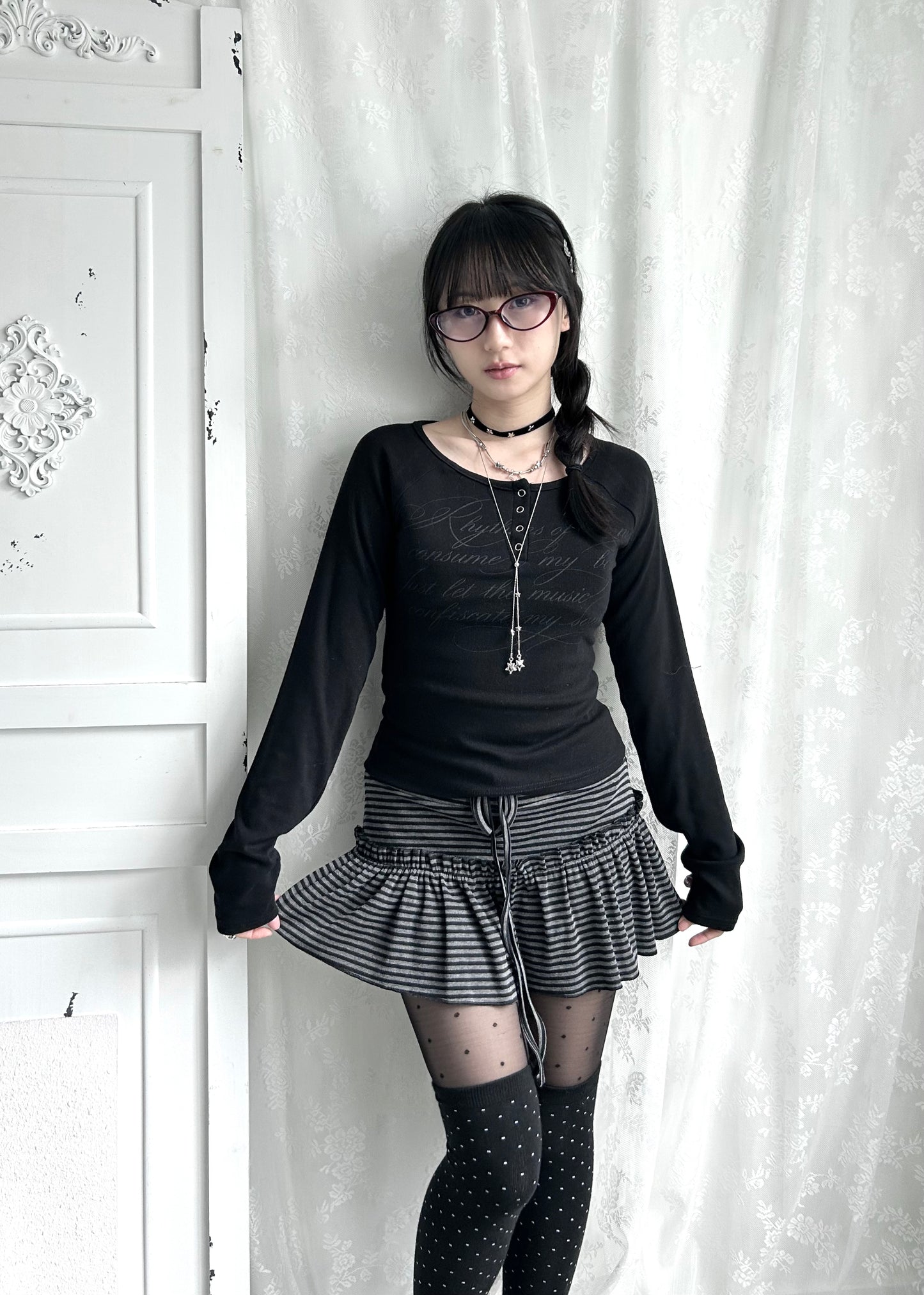 𝐋𝐮𝐝𝐨𝐯𝐢𝐜𝐚 𝐁𝐮𝐭𝐭𝐨𝐧 𝐓𝐞𝐞 - 𝐁𝐥𝐚𝐜𝐤