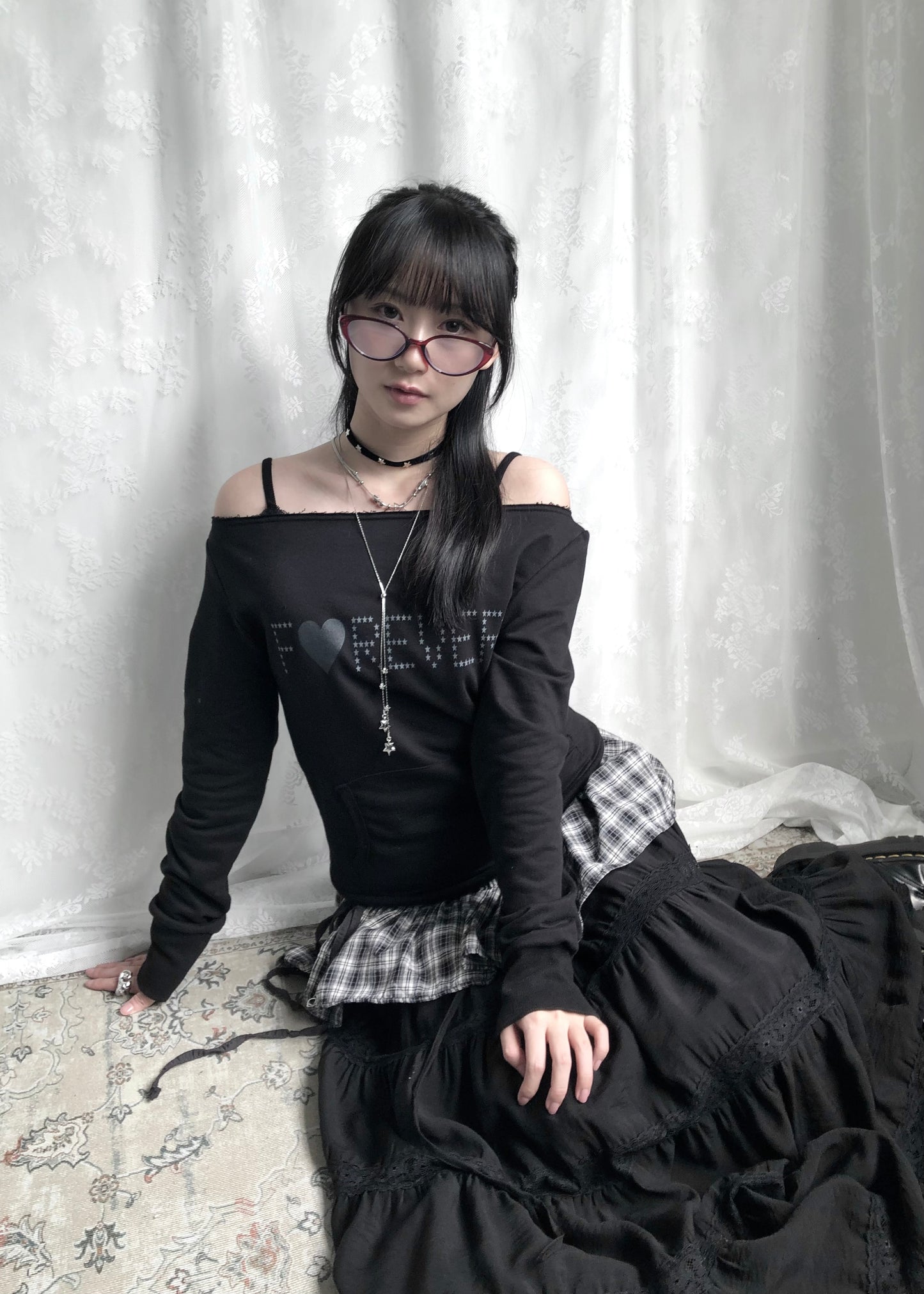 𝐕𝐞𝐧𝐝𝐞𝐭𝐭𝐚 𝐋𝐚𝐜𝐞 𝐌𝐢𝐝𝐢 𝐒𝐤𝐢𝐫𝐭 - 𝐁𝐥𝐚𝐜𝐤