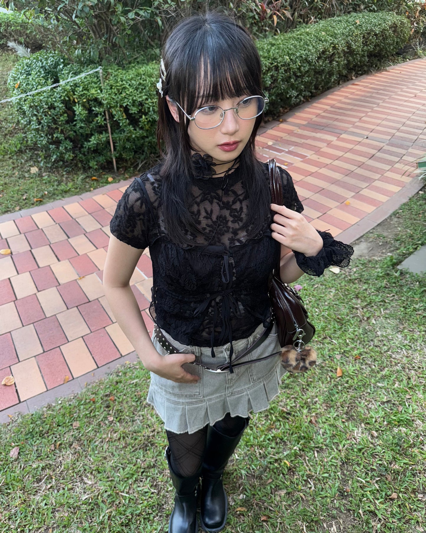 𝐋𝐚𝐮𝐫𝐞𝐭𝐭𝐚 𝐋𝐚𝐜𝐞 𝐑𝐢𝐛𝐛𝐨𝐧 𝐓𝐢𝐞 𝐂𝐚𝐦𝐢 𝐓𝐨𝐩 - 𝐁𝐥𝐚𝐜𝐤